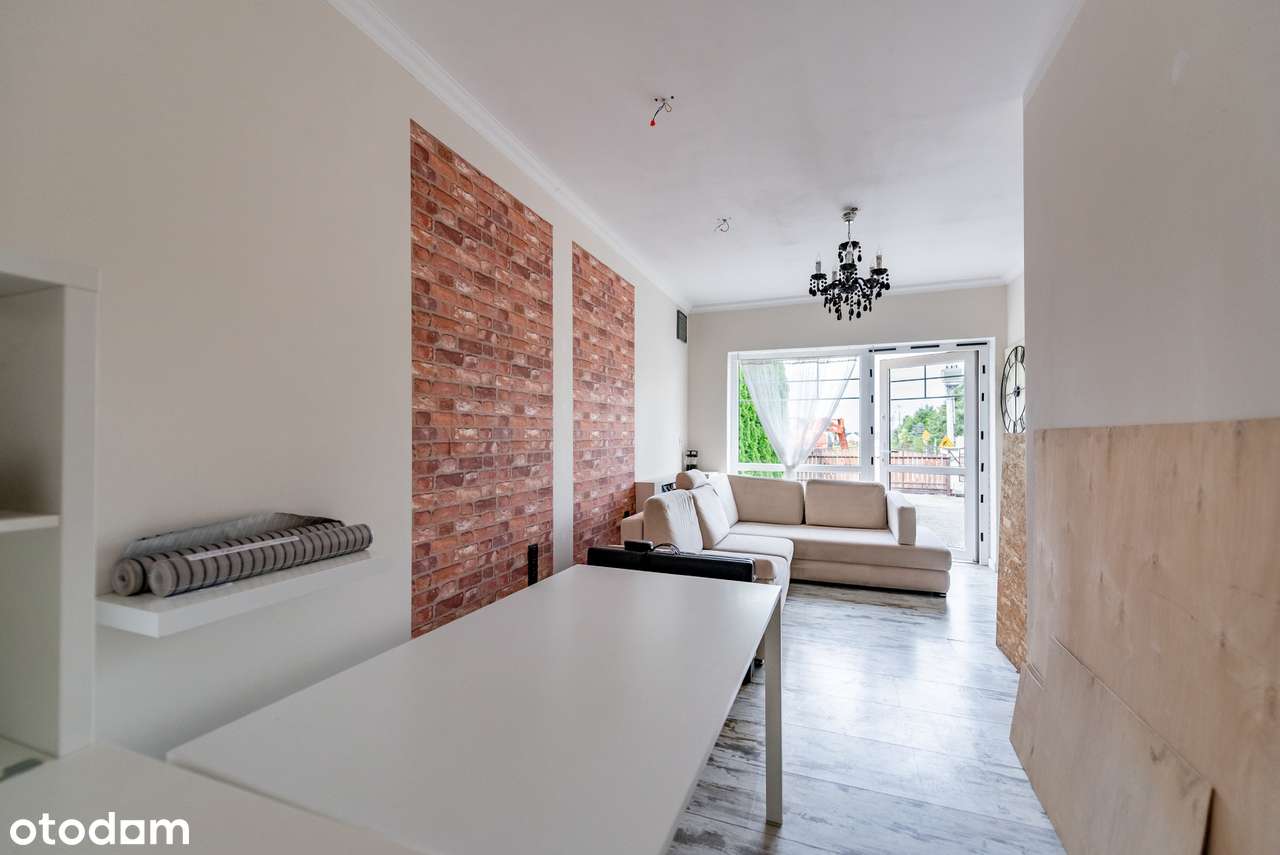 6 pokoi/duża działka/basen/meble/oddzielne pom po salonie fryzjerskim/-16