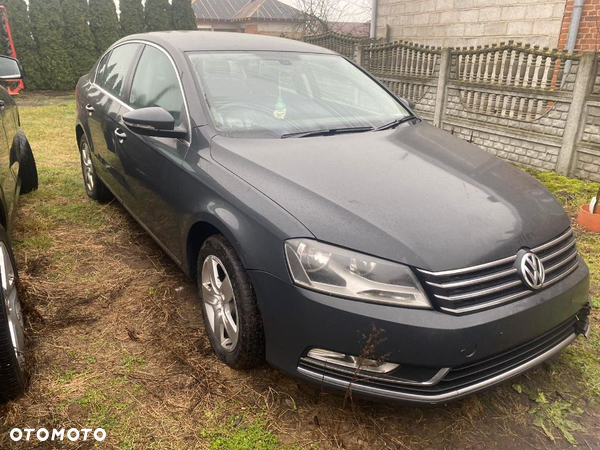 Wszystkie części VW Passat B7 1.6 TDI/2.0 TDI lakier: LI7F, silnik: CAYC, skrzynia: MYP - 2