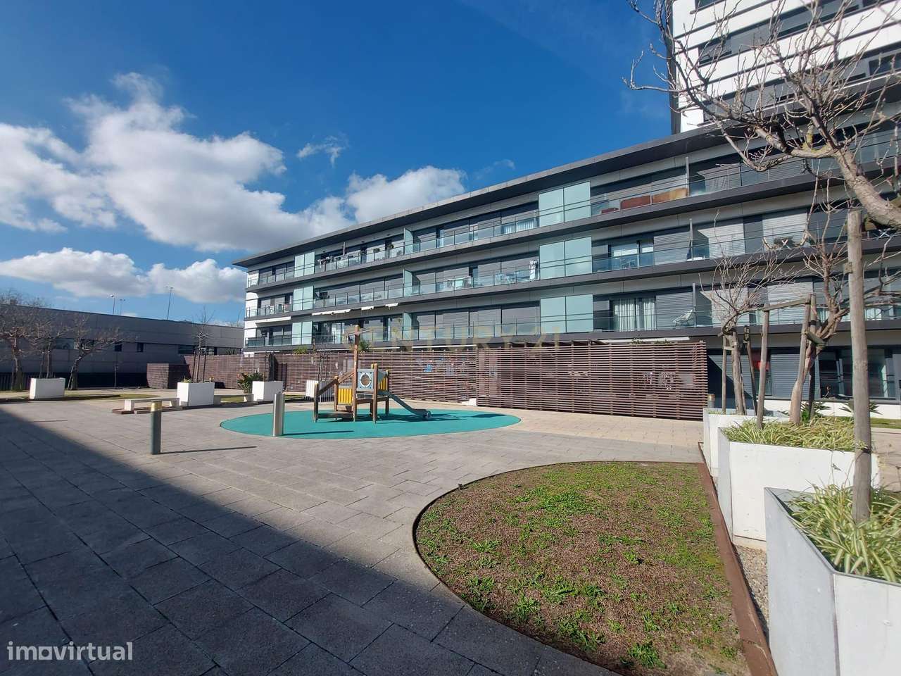 Apartamento T2 Moderno em Parque das Nações, Lisboa-16