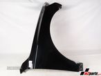 Guarda-lamas Direito/Frente Seminovo/ Original AUDI Q5 (8RB) 8R0821106A - 1