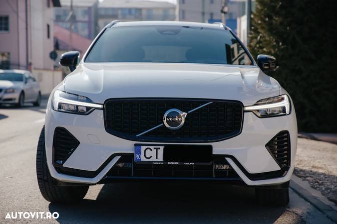 Volvo XC 60 B4 MHEV R-Design - 5