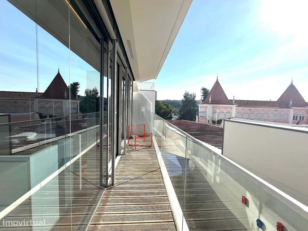 VILLAS DO CARMO: Excelente T1 NOVO com vista, muita luz e tranquilidad - Grande imagem: 3/29