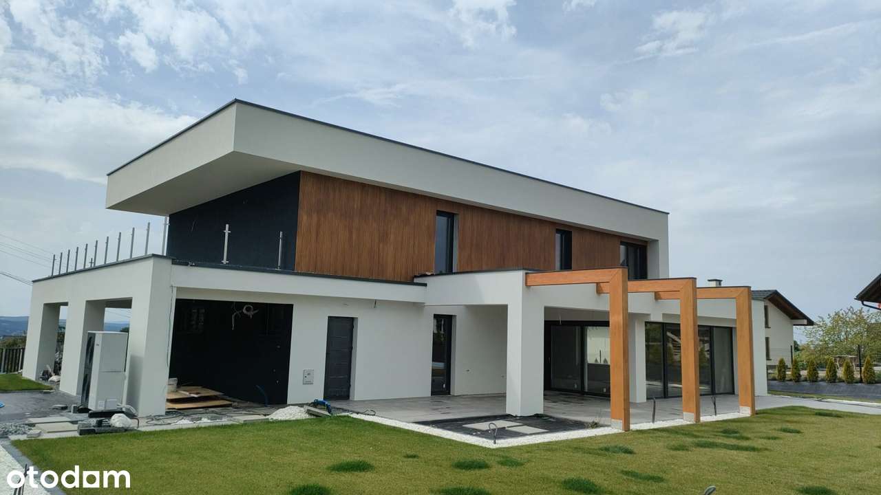 NOWY!! Dom z widokiem, basen, ogród,fotowoltaika, 2xpompa ciepła-4