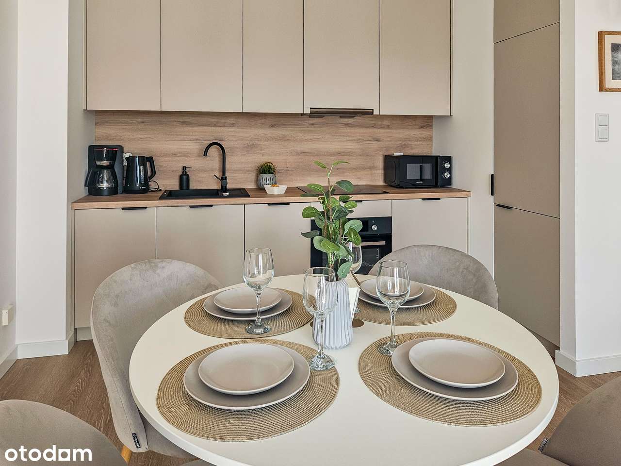 2pok. apartament, m.parkingowe, klimatyzacja, balkon, bez PCC - Pełny obrazek: 5/20