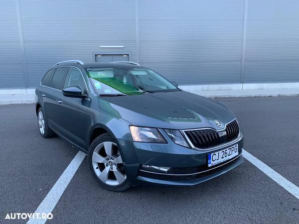 Skoda Octavia 2.0 TDI (Green tec) DSG Style - 2