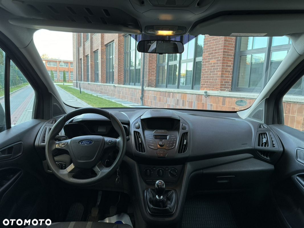 Ford Tourneo Connect - 22