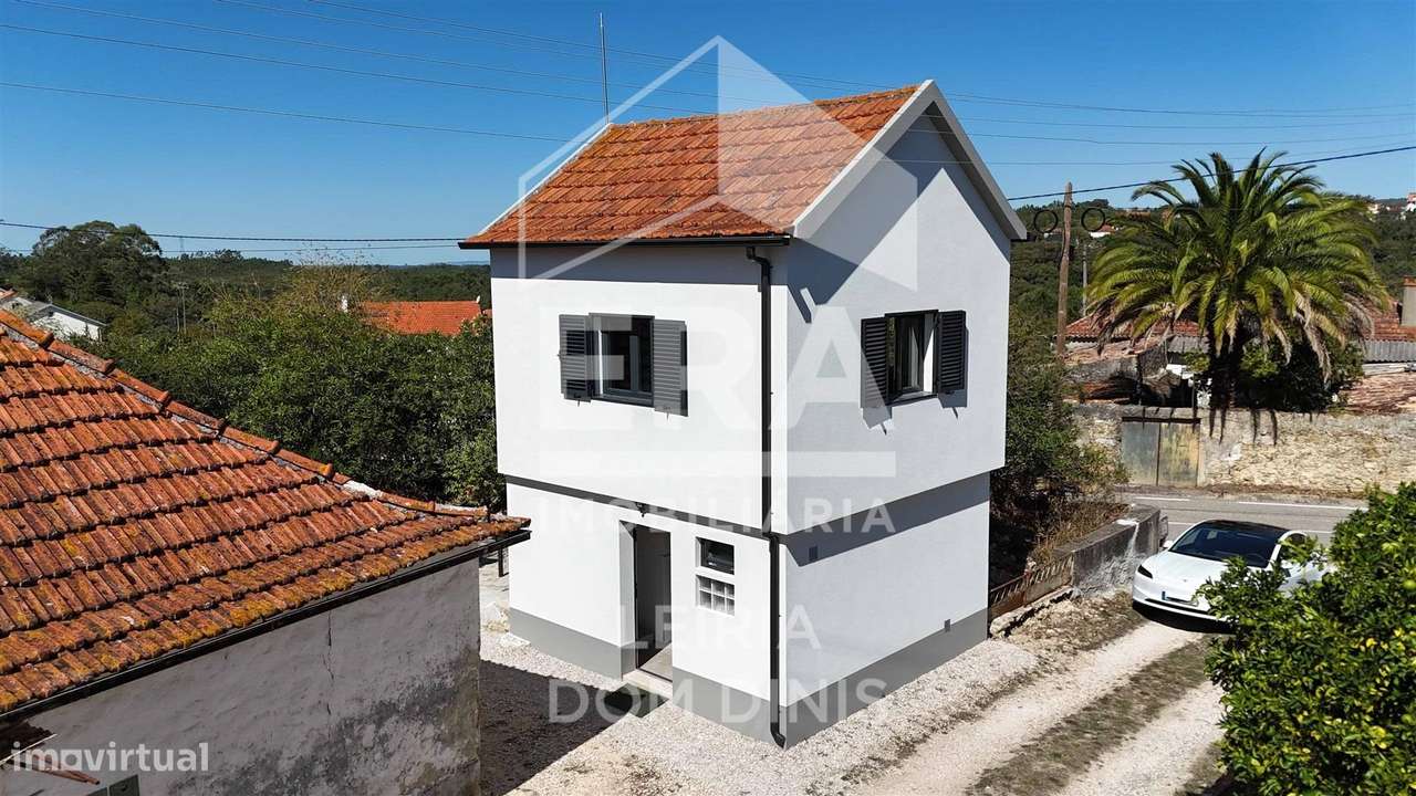 Moradia T3 inserida num terreno com 869m2-11