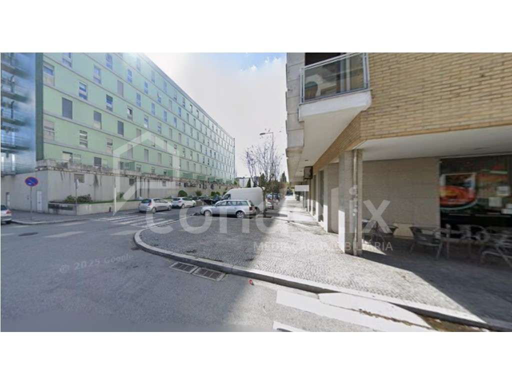 Estabelecimento com estacionamento em Pedrouços - Grande imagem: 5/14