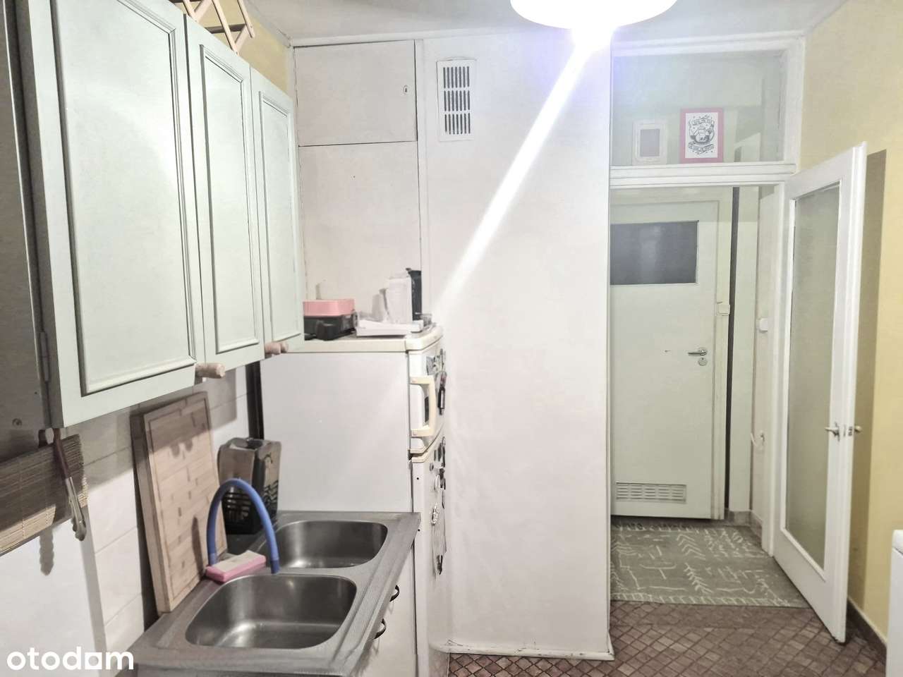 Dwustronne mieszkanie z dużym balkonem, w niskim budynku-4