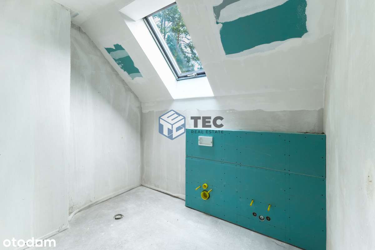 Dom wolnostojący z własnym lasem i działką 10 arów-13