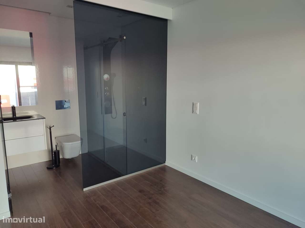 Excelente T3 c/ 2 suítes - Ramalde-30