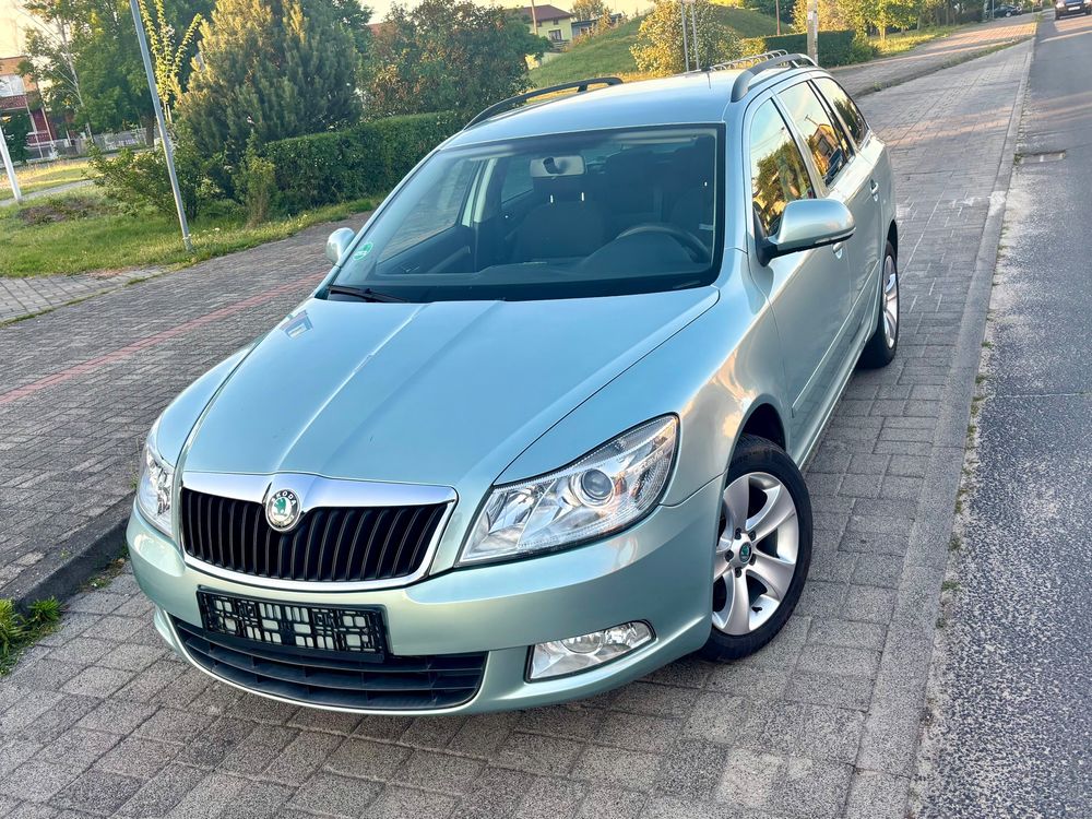 Skoda Octavia II (2004-2013) 2.0 TDI DPF DSG Ambiente 2010