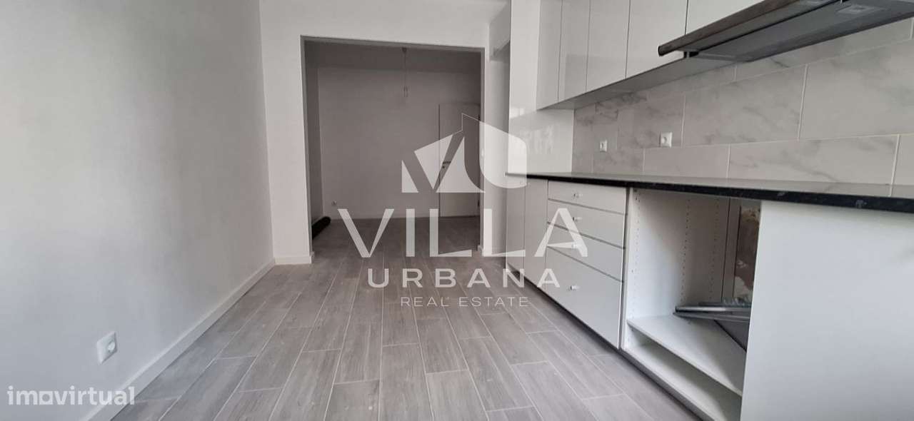 Apartamento T3 com Logradouro – Fogueteiro, Seixal-16