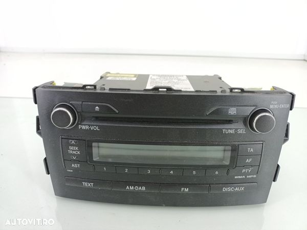 Radio CD Toyota AURIS 1.6i / 1ZR-FAE 2007-2012  86120-02A50 - 1