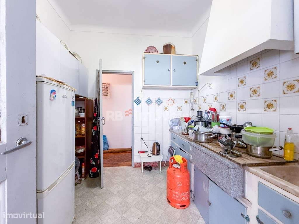 Apartamento T2 a nível do rés do chão com logradouro no centro do E...-7