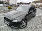 Jaguar F-Pace - 5