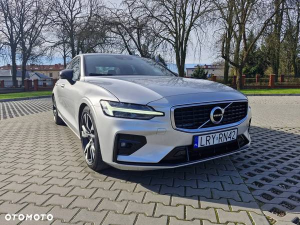 Volvo S60 B4 B R-Design - 7