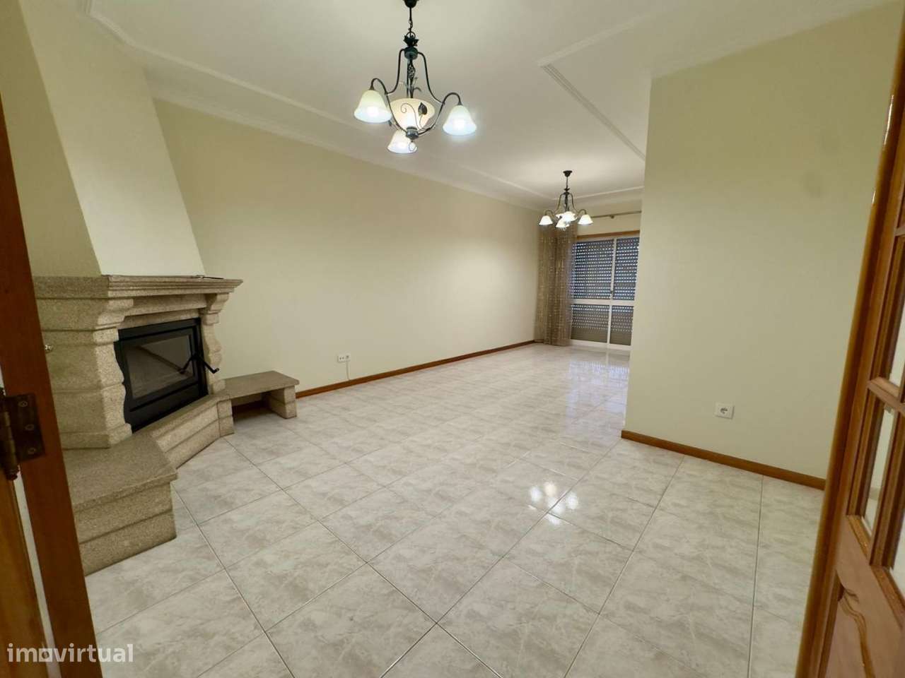 Apartamento T3 Moderno para Arrendamento em pleno Centro da Póvoa de - Grande imagem: 2/36