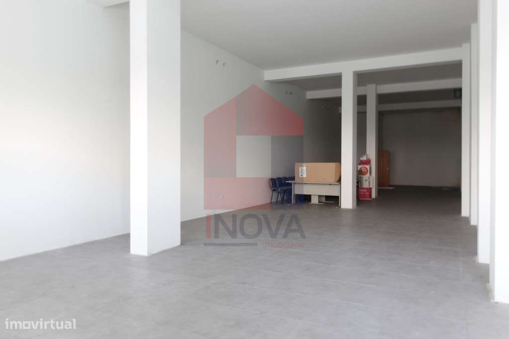 Loja, Vila Verde - Grande imagem: 4/8