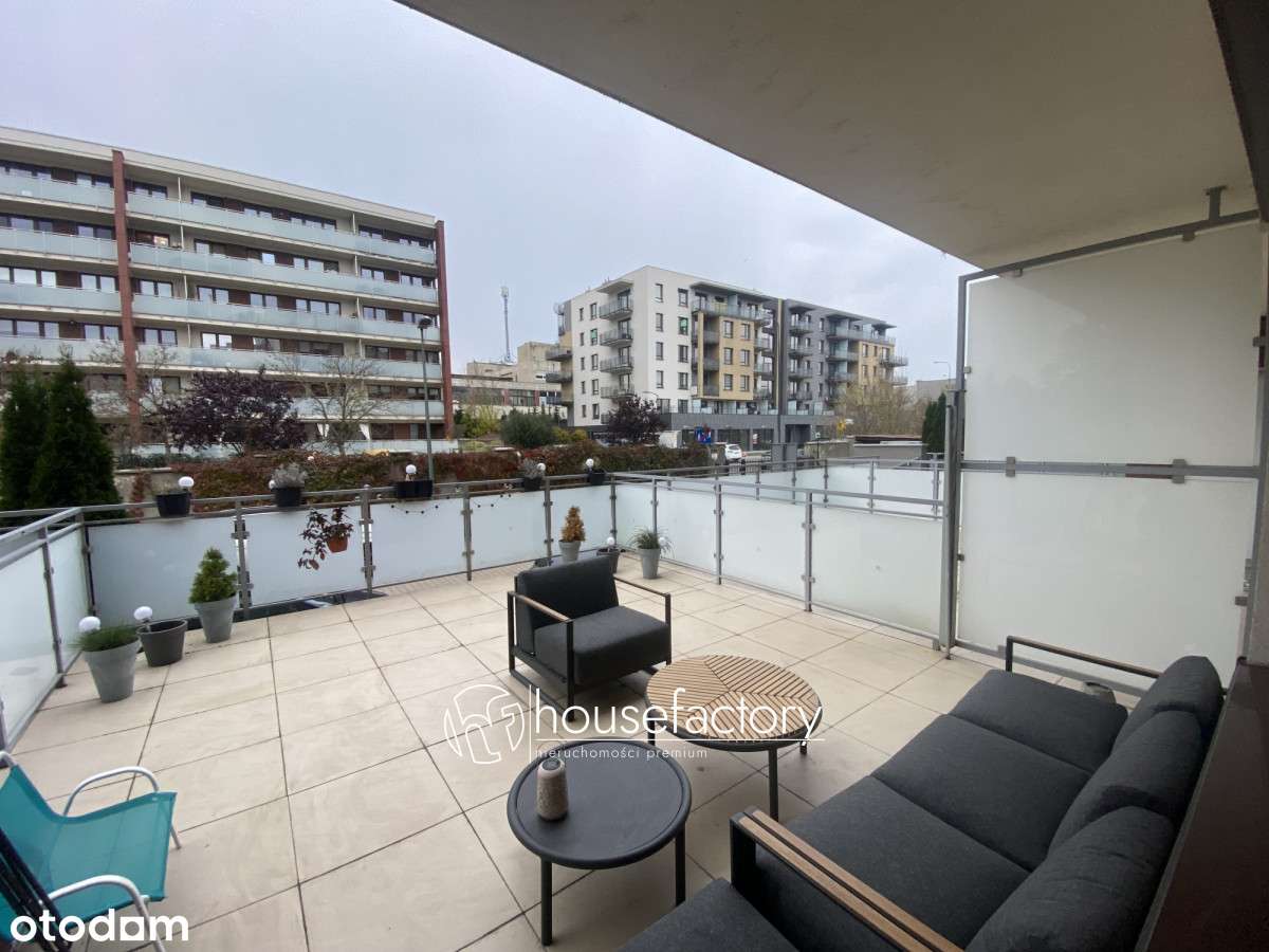 Nowoczesna kawalerka z dużym tarasem/Nowe Sady - Pełny obrazek: 1/8