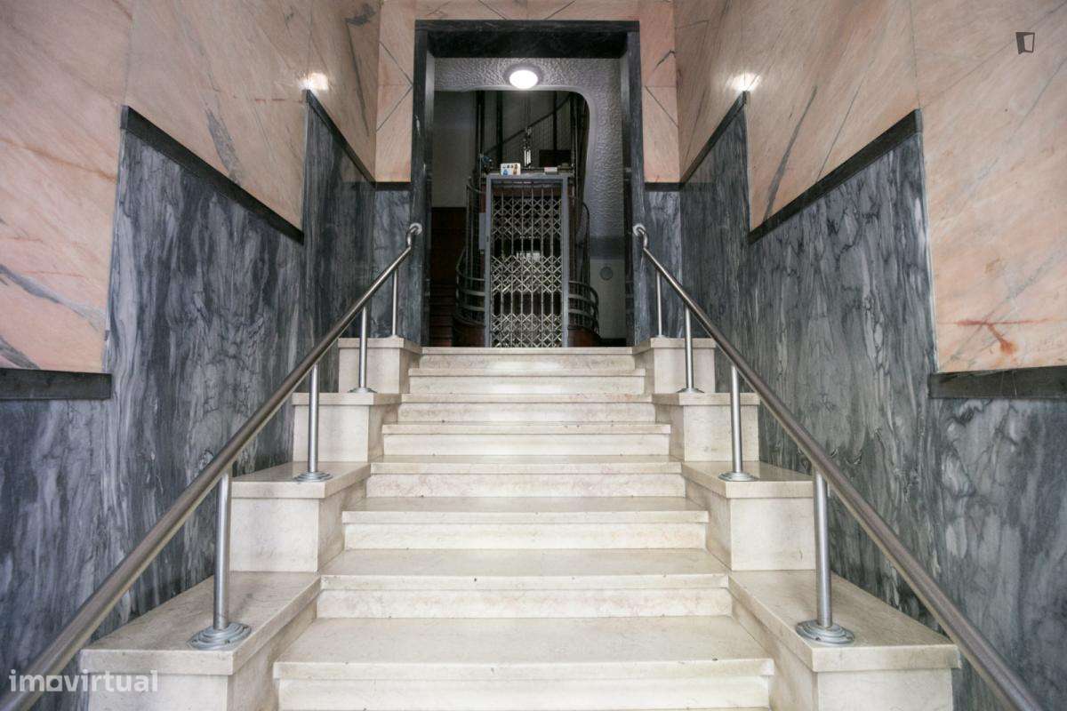 Quarto - localizado em Saldanha Lisbon - Grande imagem: 5/10