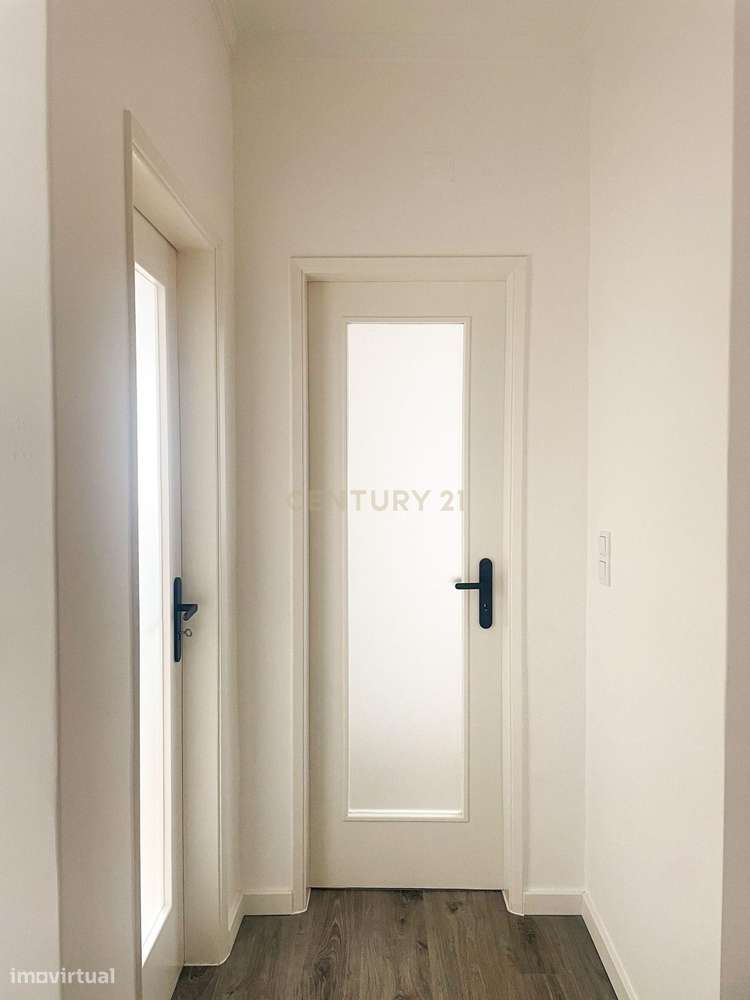 Duplex Moderno em Amora, Seixal com Vista para o Rio - Grande imagem: 5/35