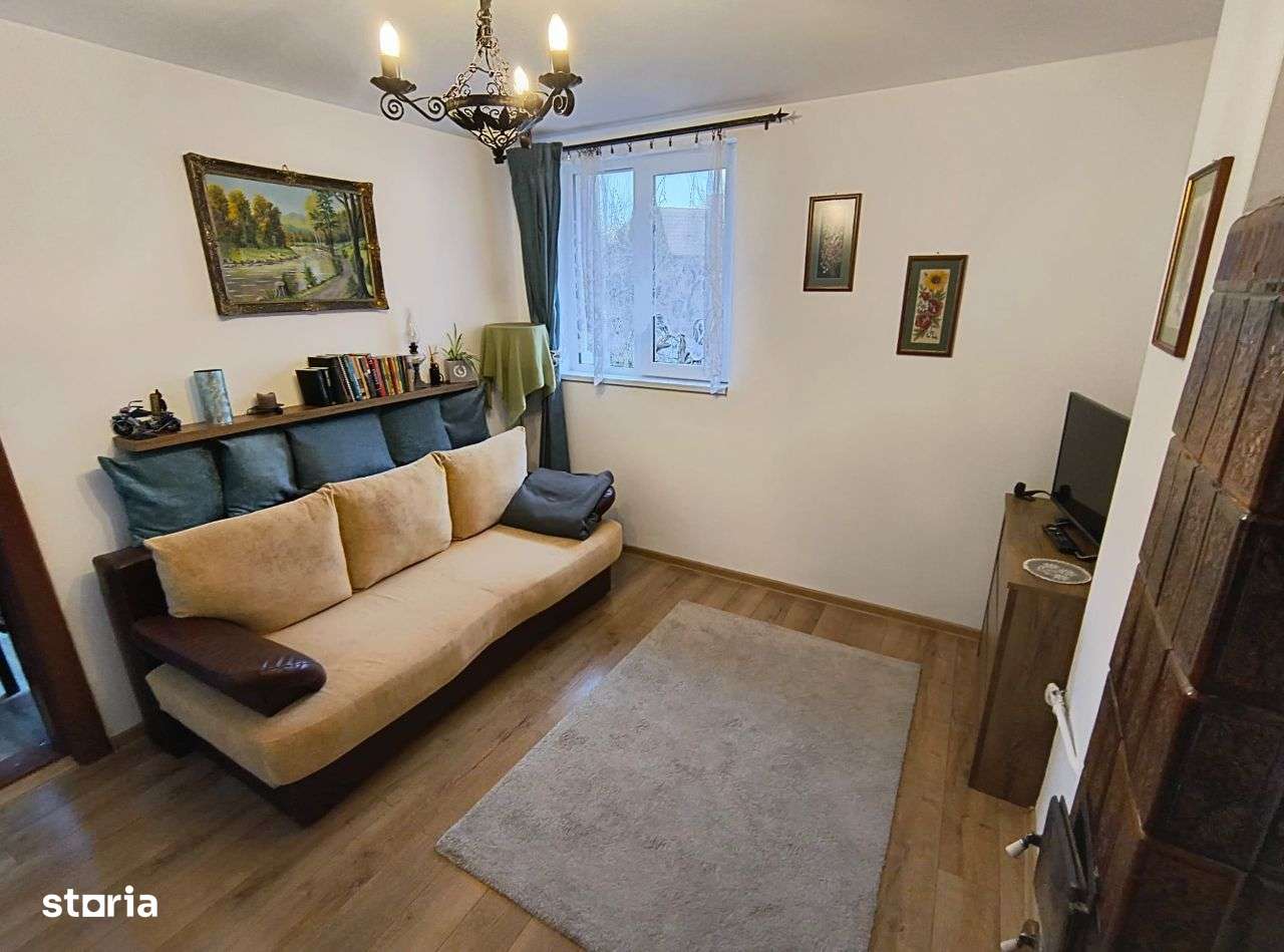 Casa cocheta in centrul orasului 51 mp, 108 mp teren, singur in curte - Imagine principală: 2/10