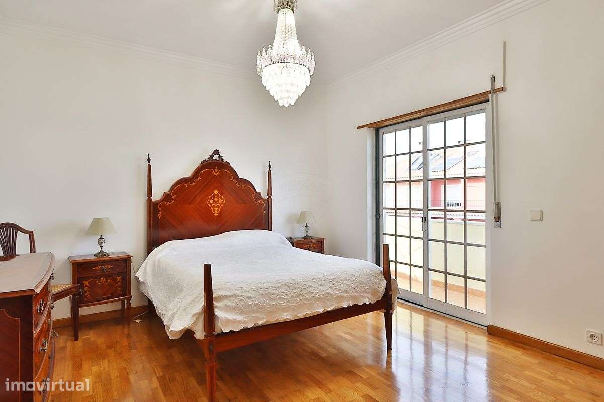 Moradia T4 para venda-31