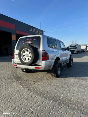 Mitsubishi Pajero LWB 3.2 DI-D GLS Piele - 4