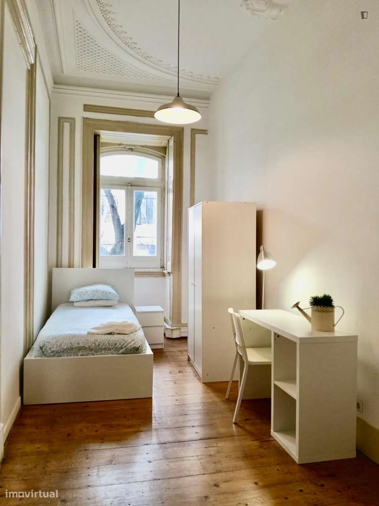 Quarto - localizado em Lisbon - Grande imagem: 4/10
