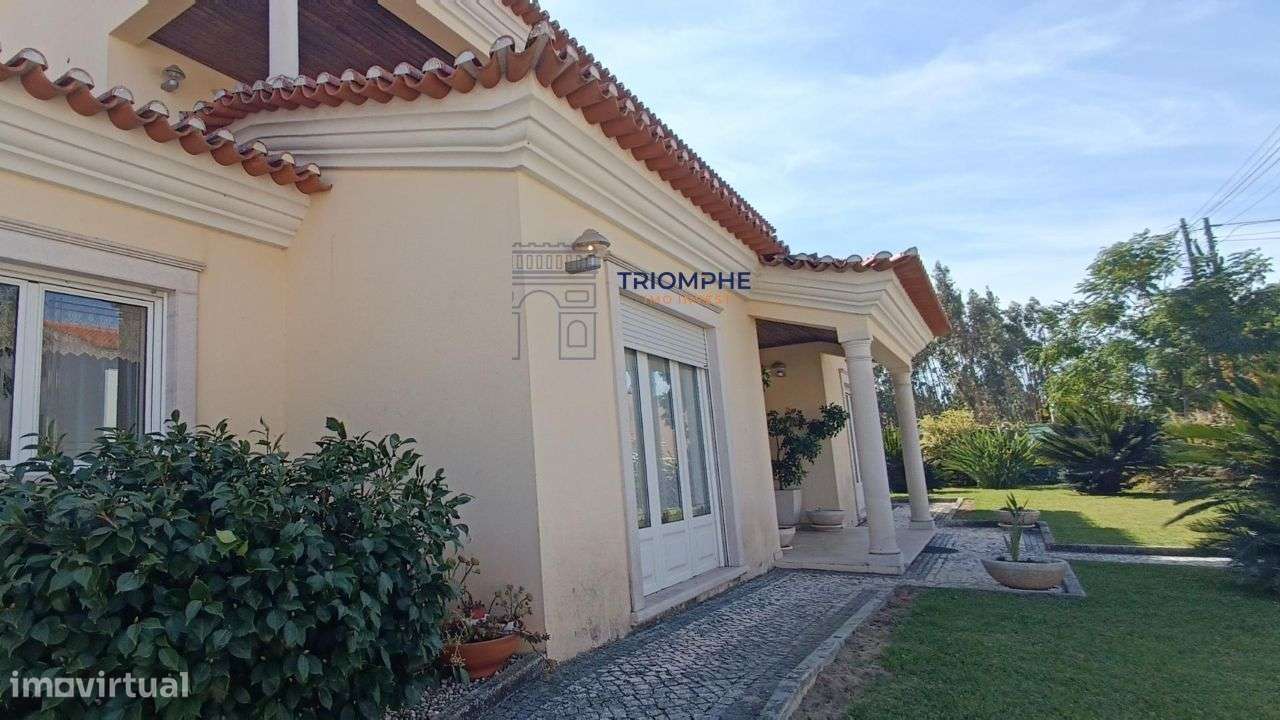 Moradia T5 com piscina Entroncamento - Grande imagem: 4/24