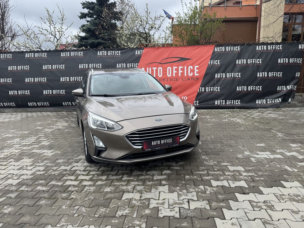 ford focus   1 0 ecoboost active business