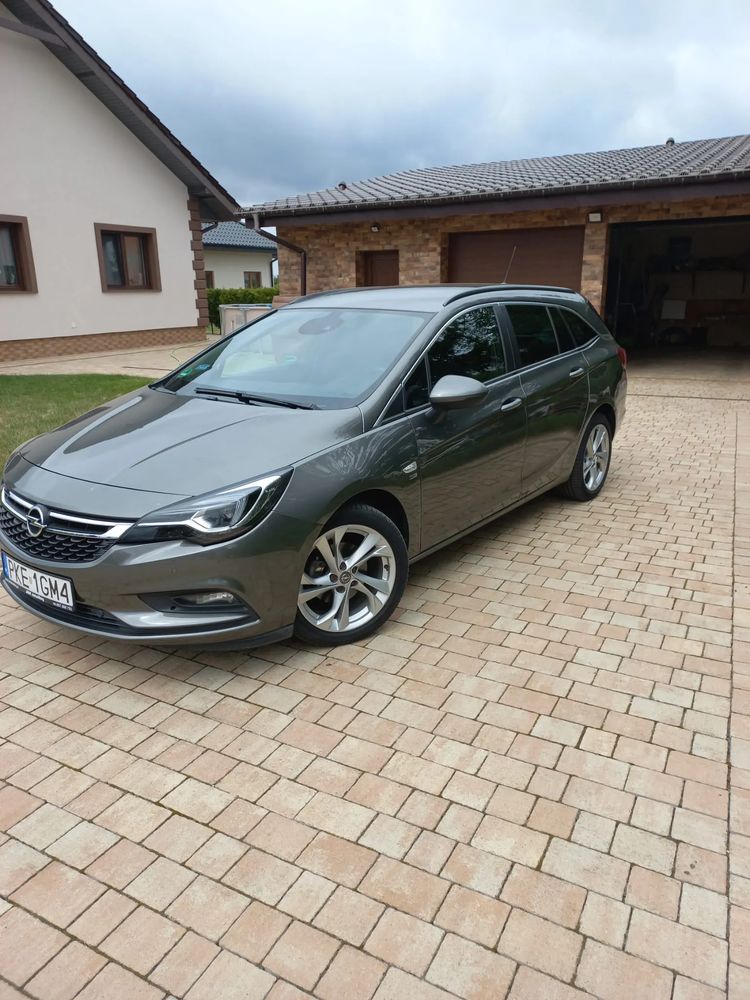 Opel Astra K (2015-2021) 1.4 Turbo 120 Jahre 2019