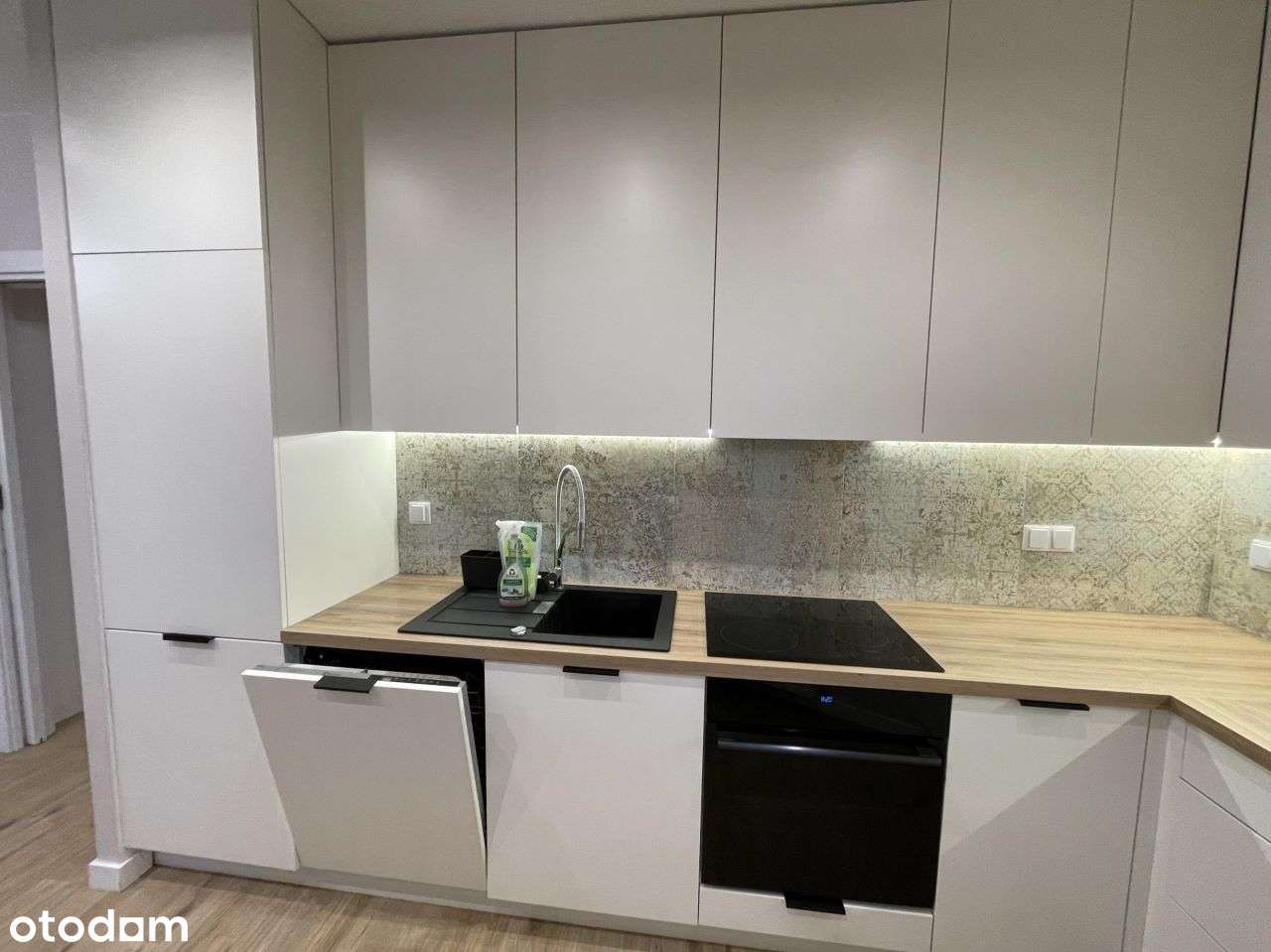 2pok.+taras10m2.Widok na zieleń.Pieszo do M2Trocka-6