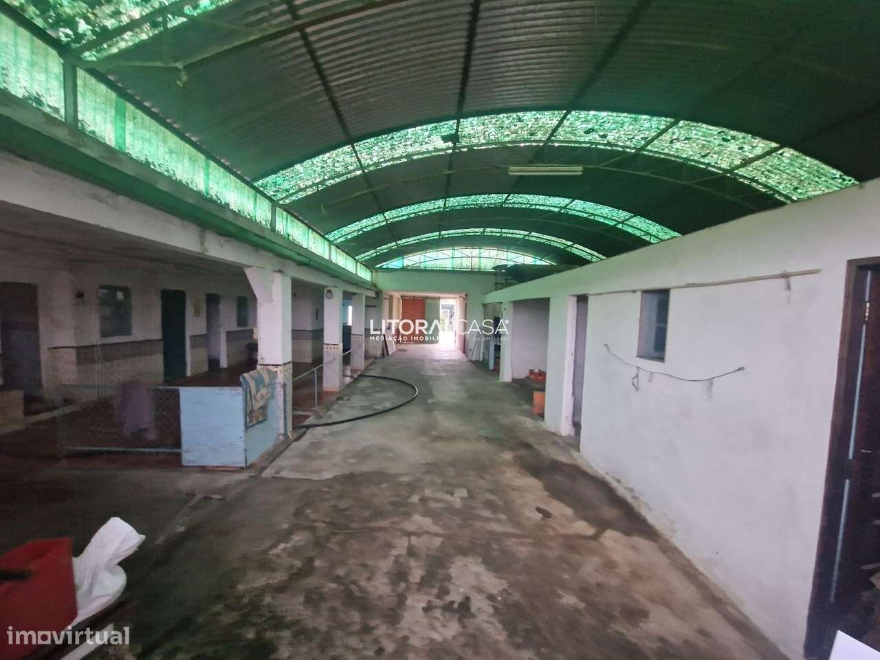 Moradia T3 para Remodelar - Com muito Potencial - Grande imagem: 4/28