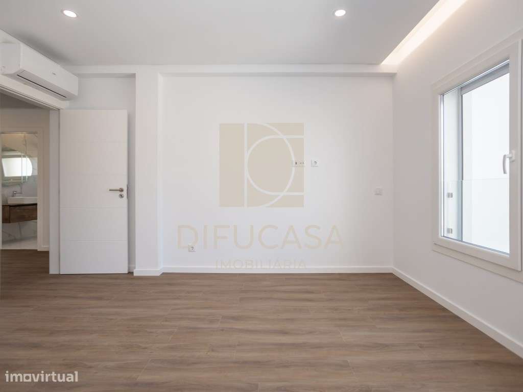 R291 Moradia T3 Duplex com áreas fabulosas-21