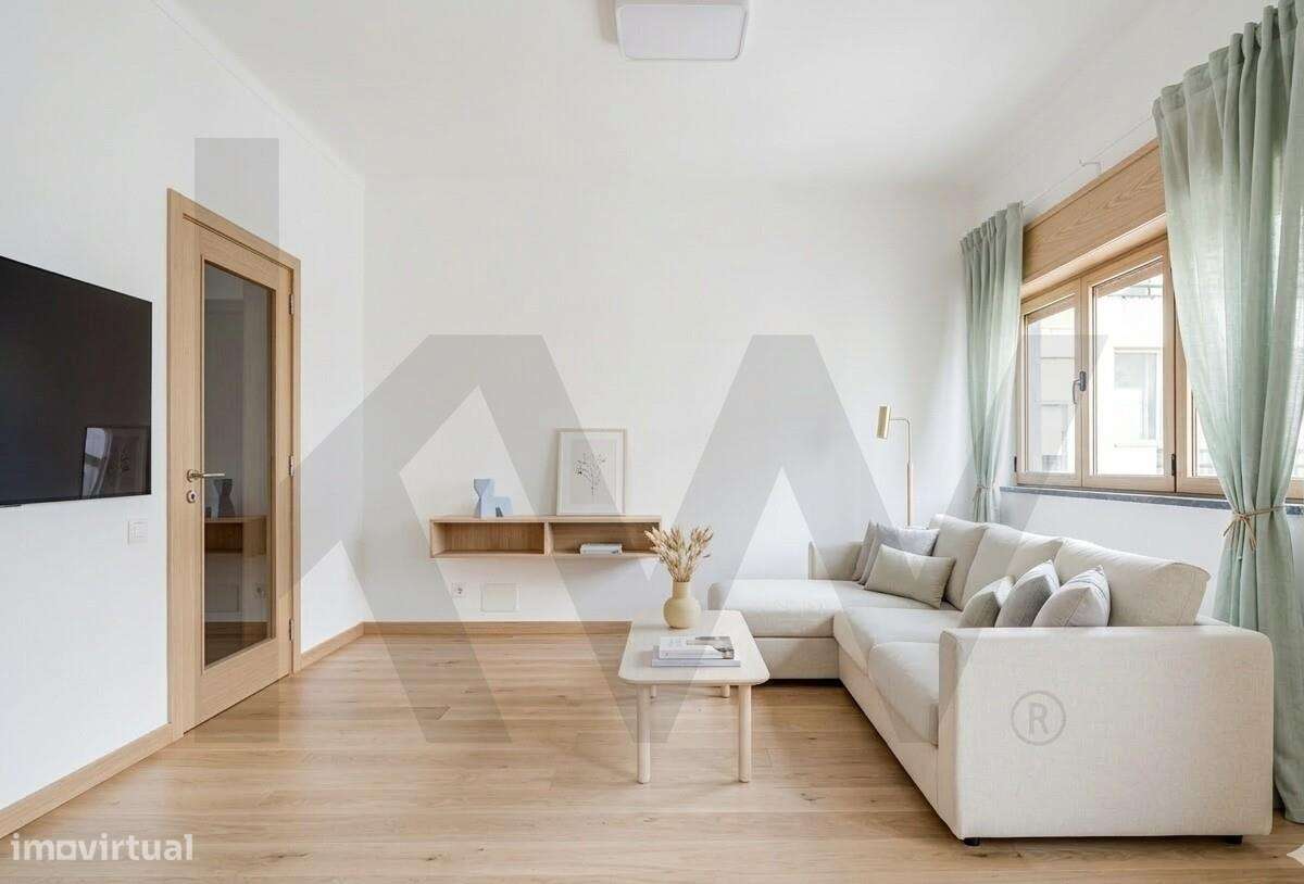 Oportunidade de Investimento: T2 com Elevador em zona central de Porti - Grande imagem: 5/35