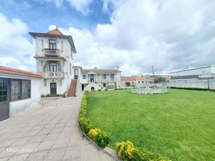 Palacete secular em Cortegaça - Grande imagem: 4/13