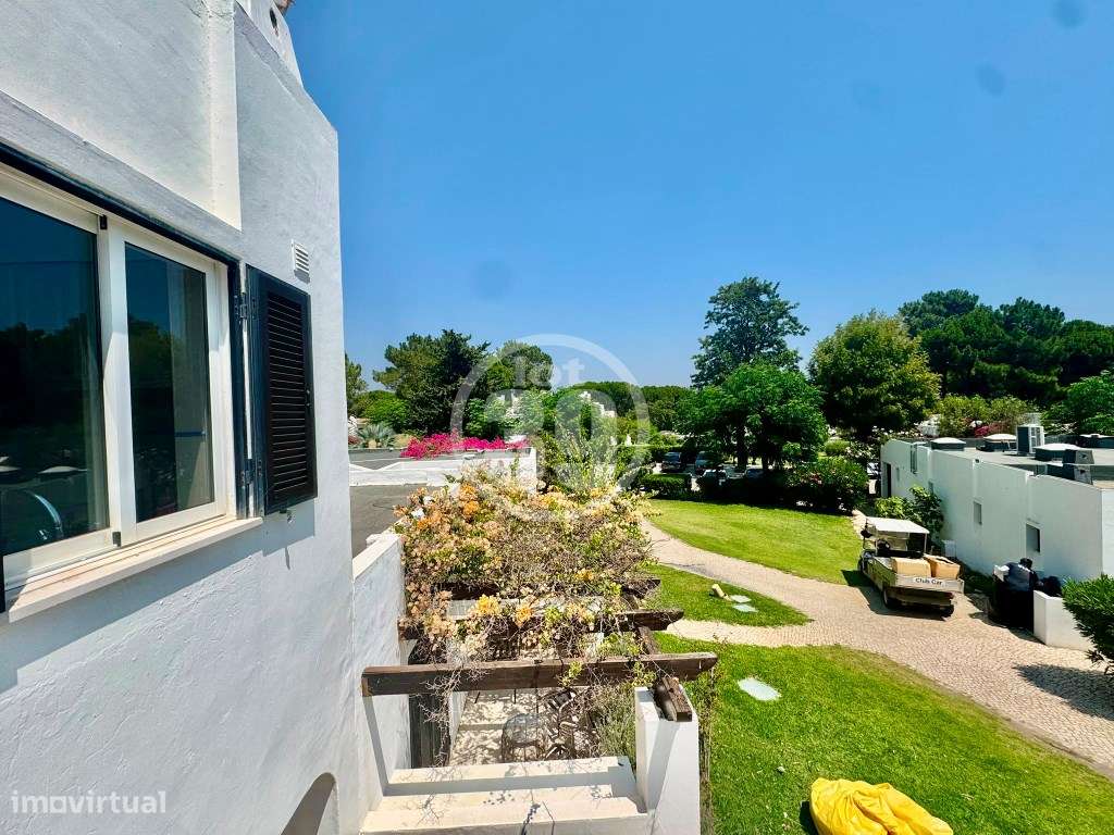 T1 com Três Terraços e Vista para a Piscina - Licença AL Ativa-28