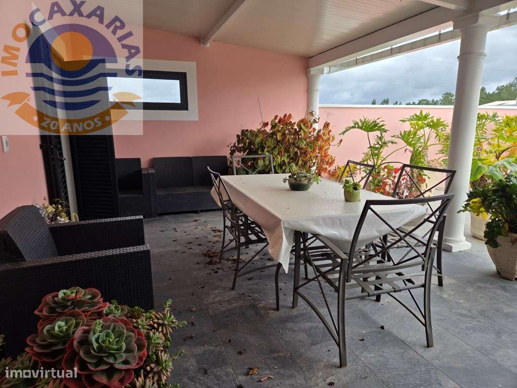 Magnífica moradia de rés do chão de tipologia T3-24