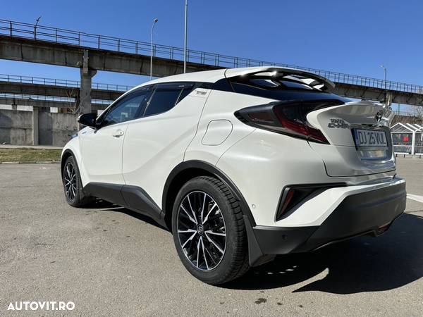 Toyota C-HR 1.8 HSD 4x2 CVT C-lassy LED - 4