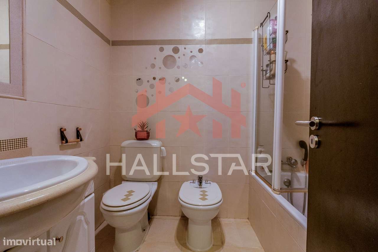 Apartamento T3 / Cozinha Equipada e Terraço / Nazaré-10