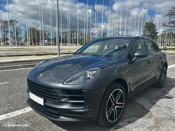 Porsche Macan - 1