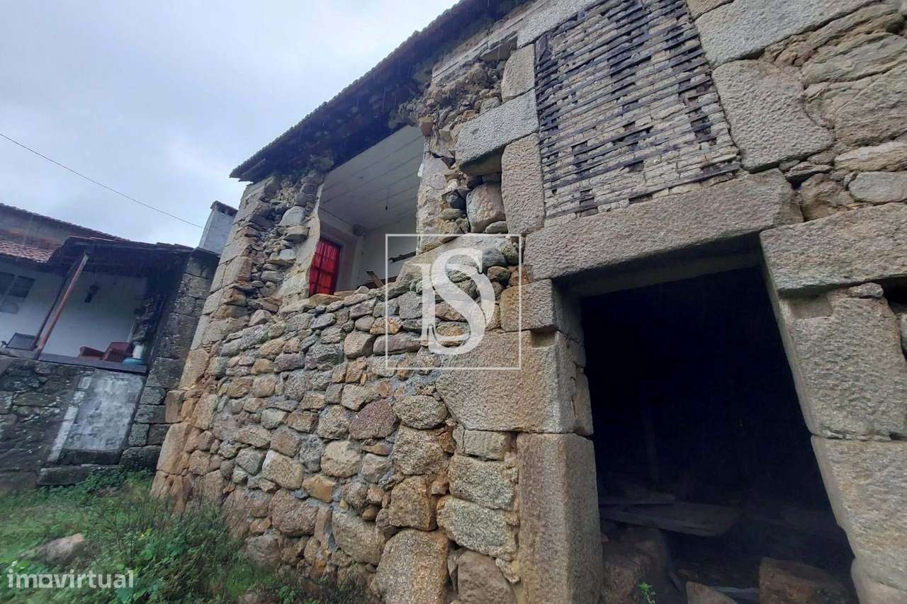 Moradia T3, para recuperar em Campo de Besteiros - Grande imagem: 5/16