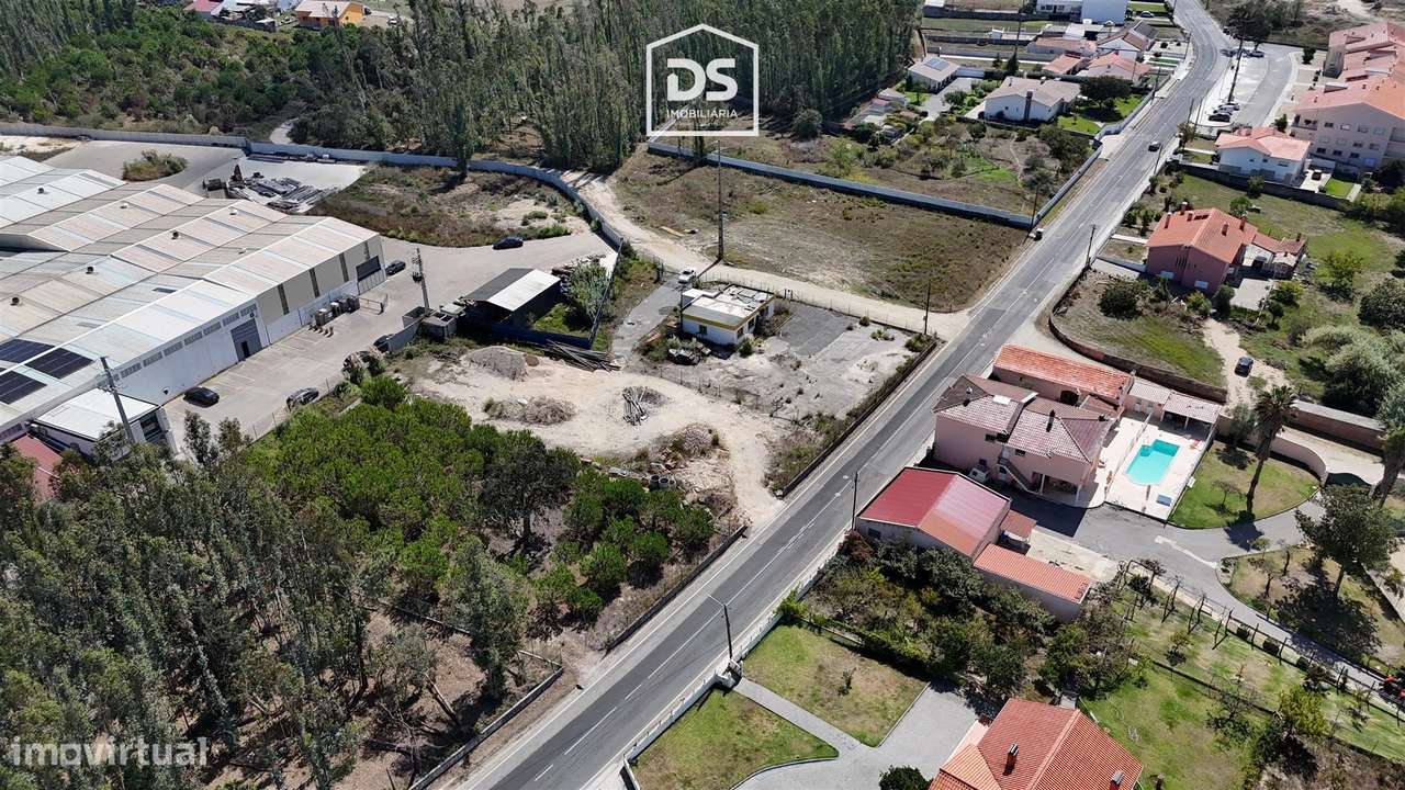Terreno com 1420m2 para Venda, excelente para o seu Negócio em Marinha-4