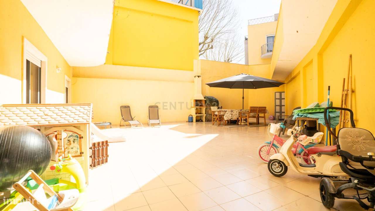 T3 com terraço e garagem-25