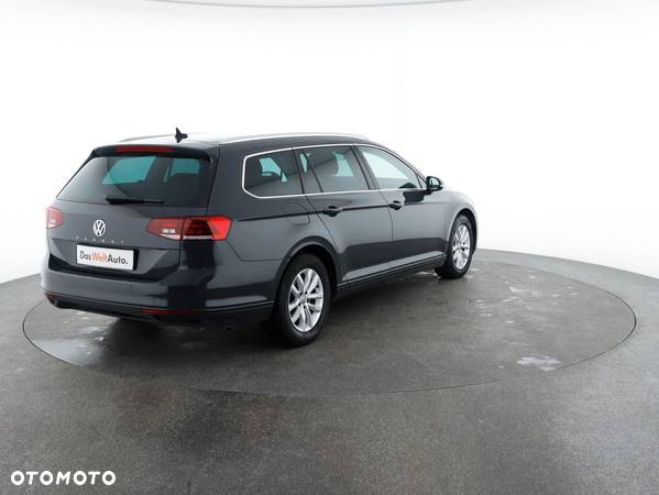 Volkswagen Passat 2.0 TDI EVO Business DSG - 13