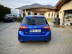 Toyota Yaris 1.5 VVT-i HSD Bi-Tone B&B (Albastru&Negru) - 23