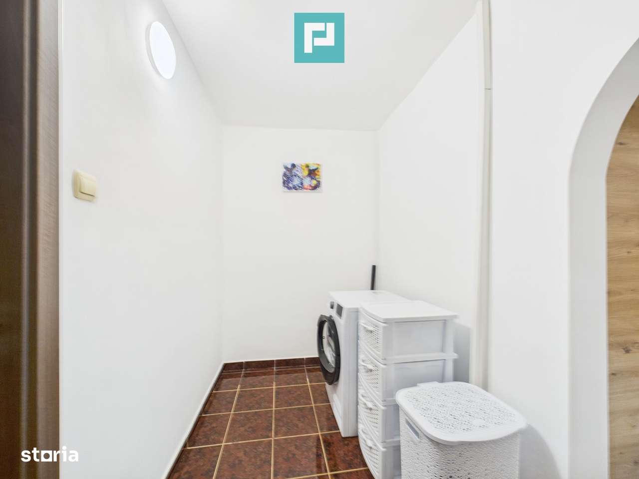 apartament 3 camere in zona Girocului-18