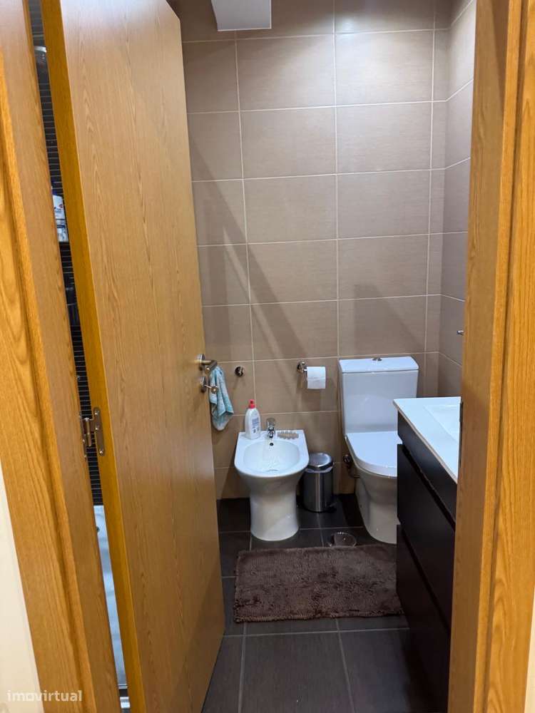 T2 em benfica para arrendar - Grande imagem: 5/7